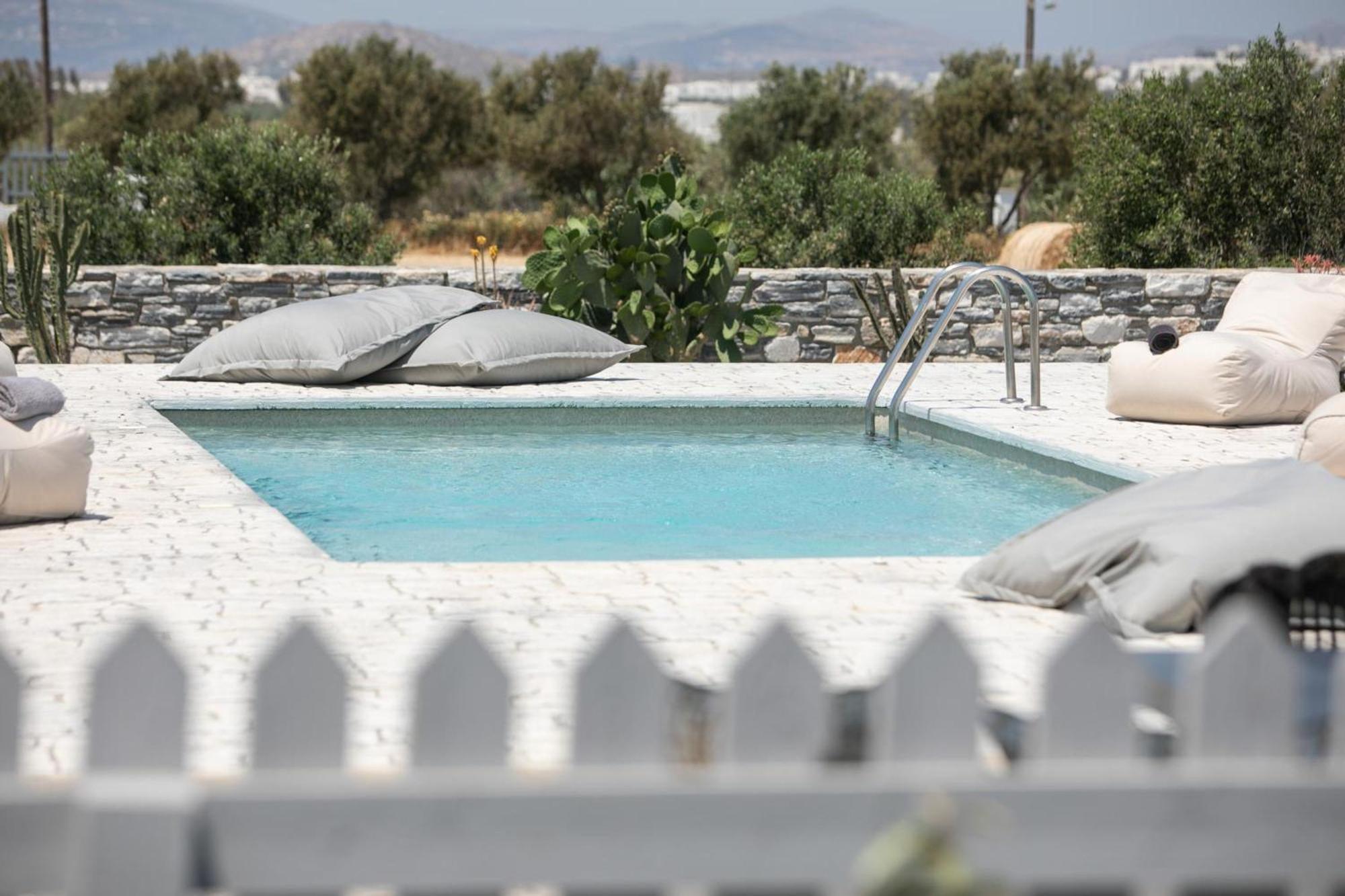 Agia Anna  Olives Rocks Naxian Villas מראה חיצוני תמונה